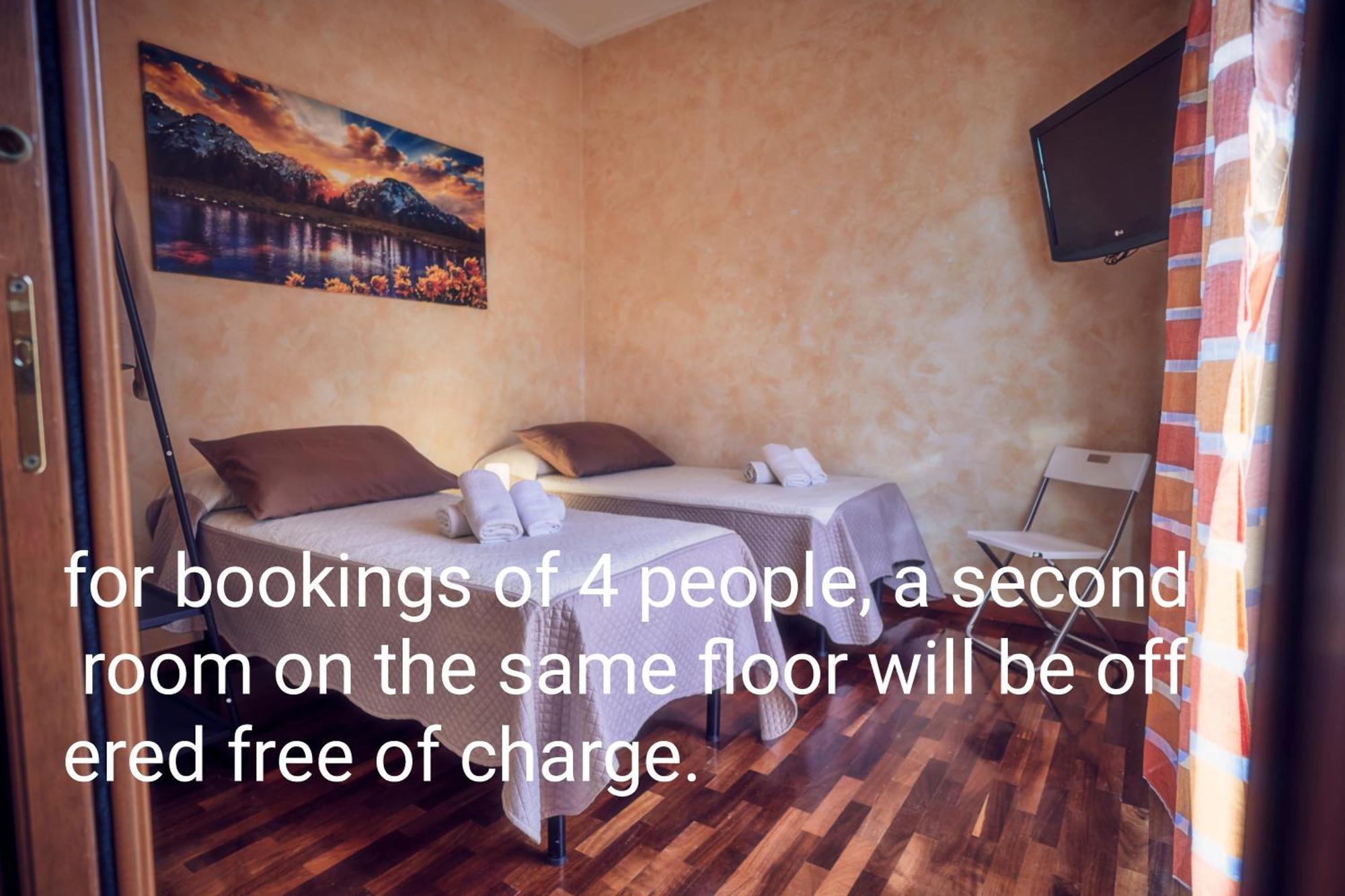 Travelershome Ciampino Suite Bagian luar foto