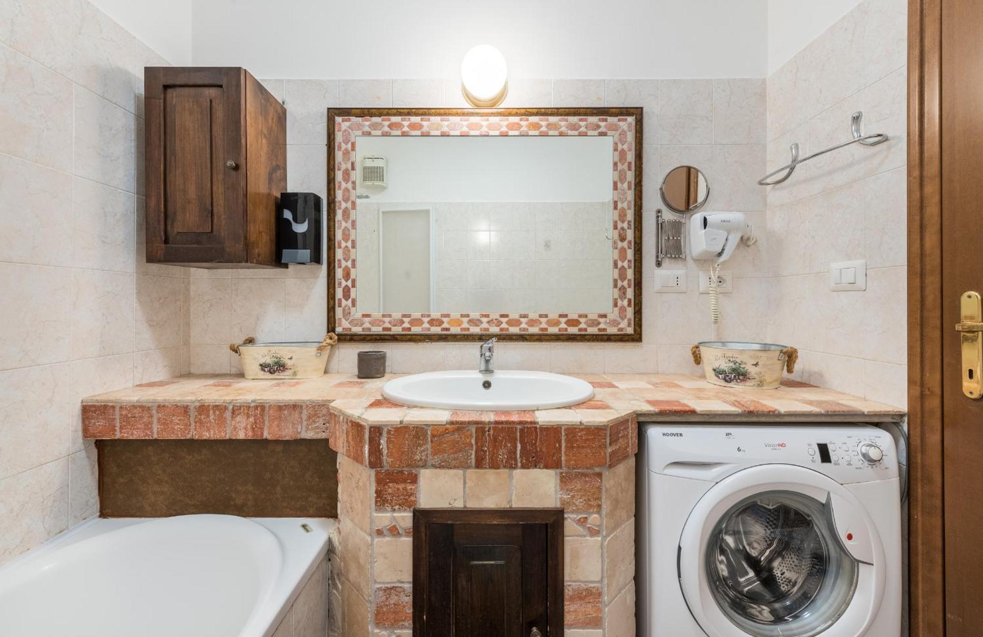 Travelershome Ciampino Suite Bagian luar foto
