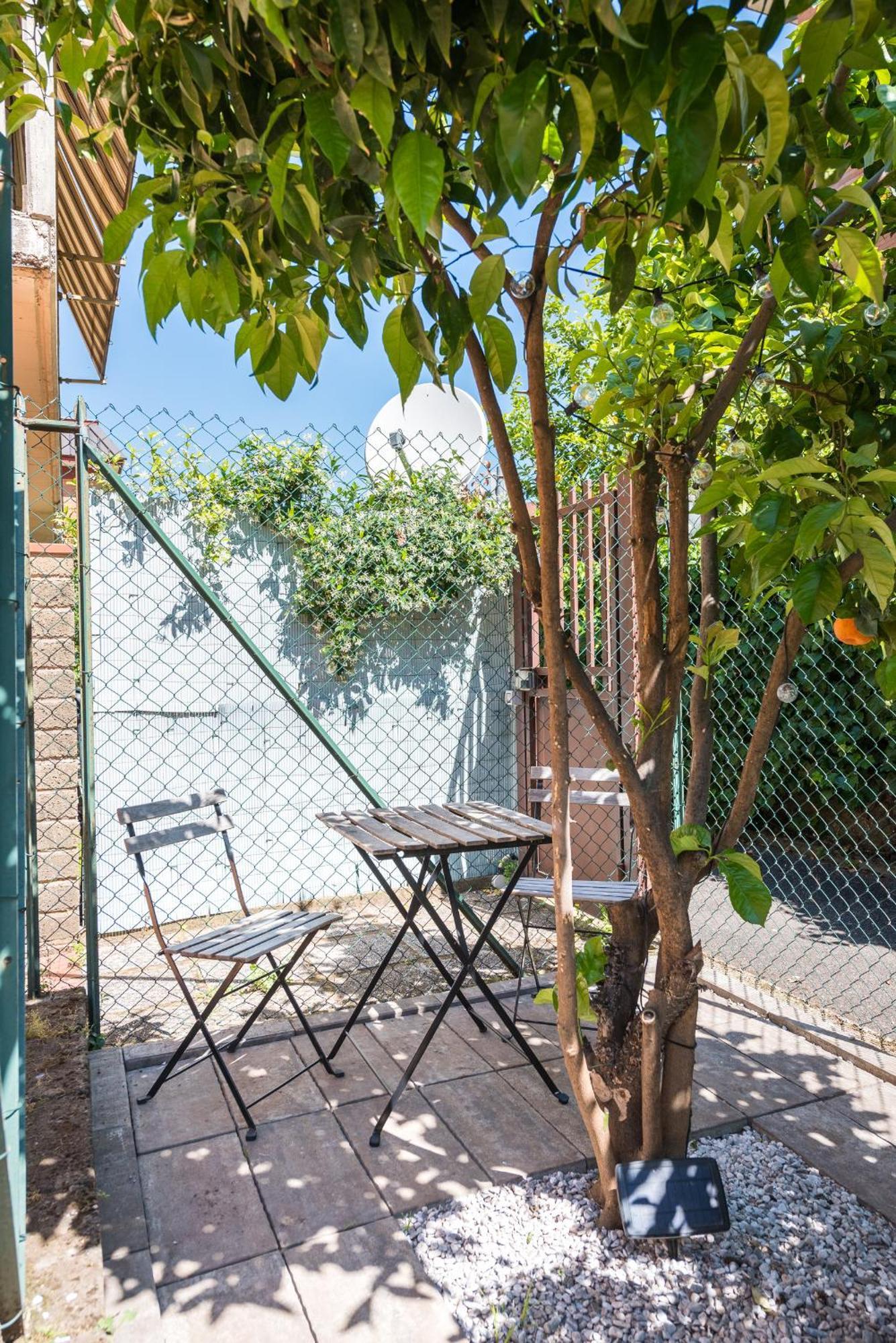 Travelershome Ciampino Suite Bagian luar foto