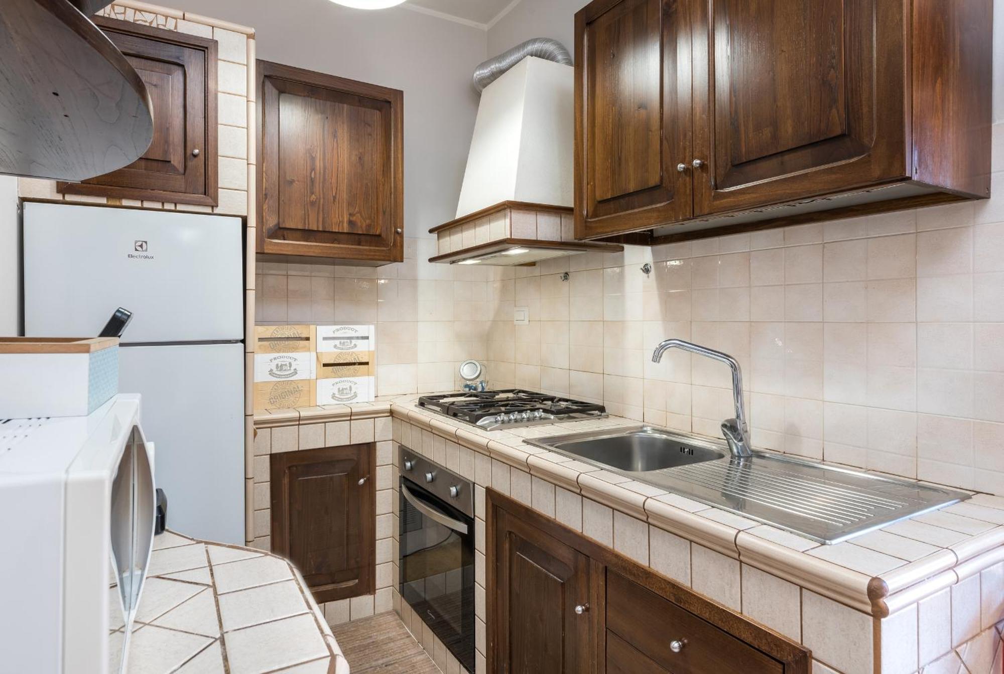 Travelershome Ciampino Suite Bagian luar foto
